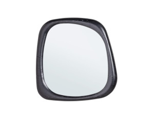 Квадратное зеркало с рамой стены