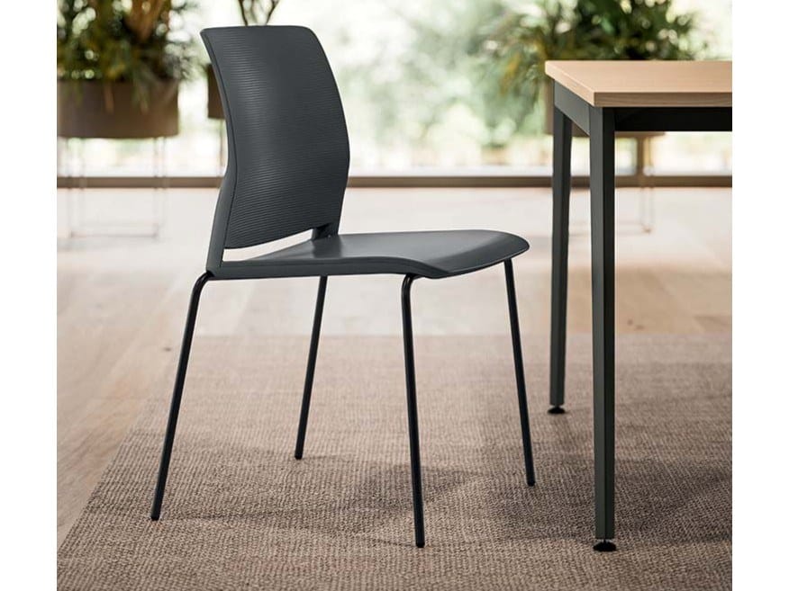 Штабелируемый стул Quadrifoglio Group Design Living ARCH-00023173