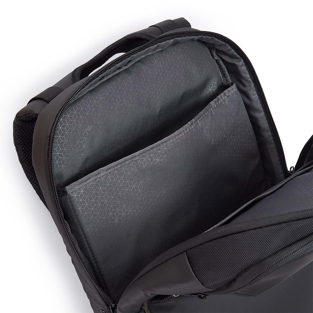 HCOM04/163-01 Рюкзак HCOM04 Tram Backpack 15,4 RFID Hedgren Commute  - Вид №9