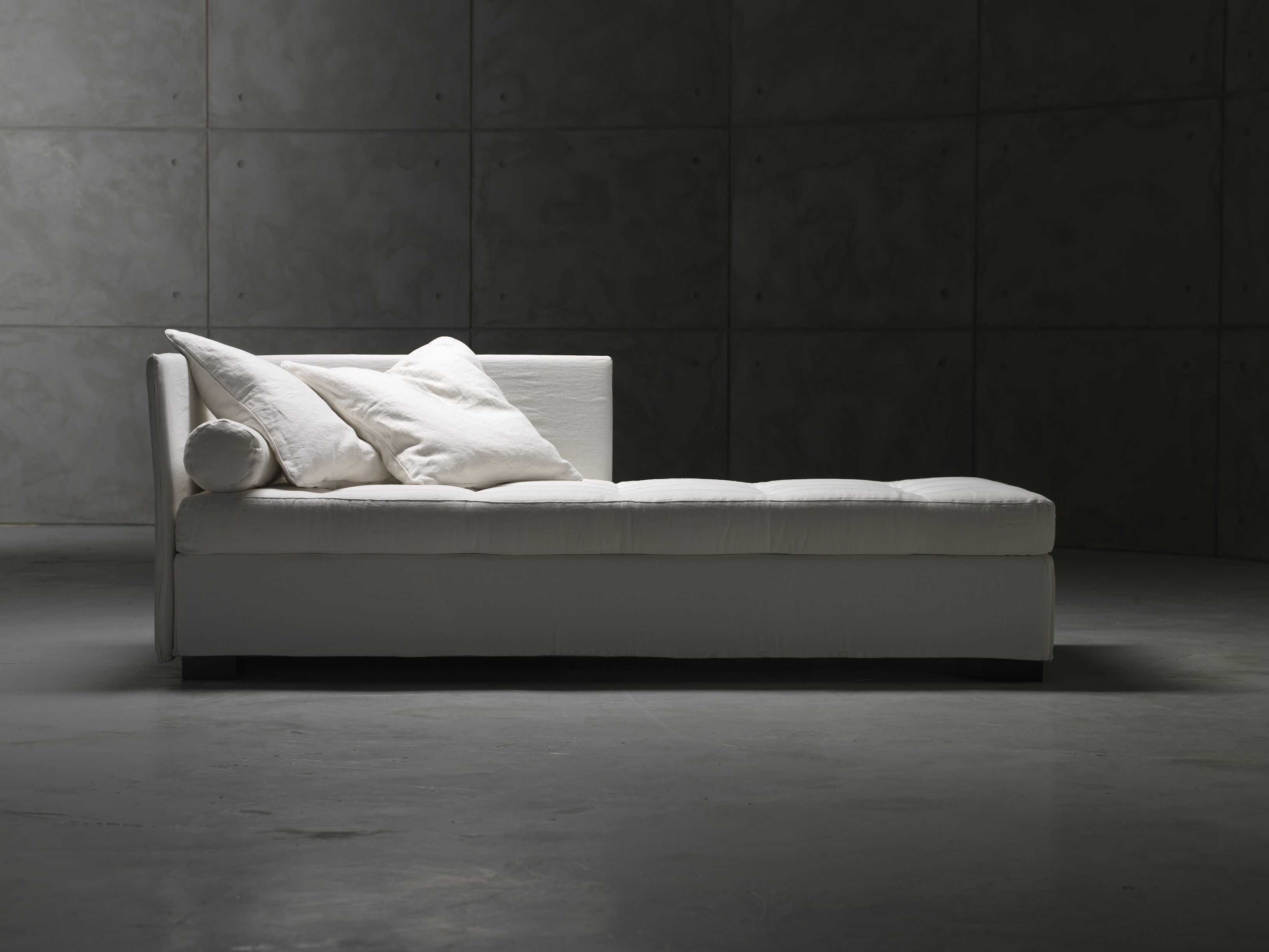 Одноместный диван-кровать из ткани Casamania & Horm Фиджи ARCH-00148964 - Вид №2