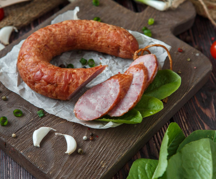 5228 Колбаса "Вишнивецкая" в/к Вкусляндия  - Вид №1