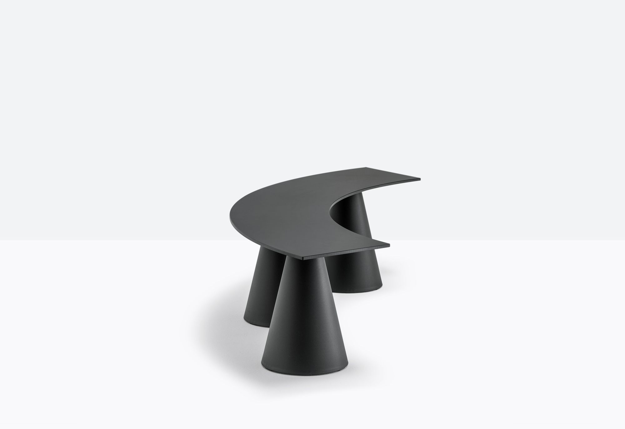 Модульная изогнутая скамья Pedrali ARCH-00091129 - Вид №1