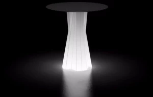 Plust Пластиковый световой стол в современном стиле Frozen