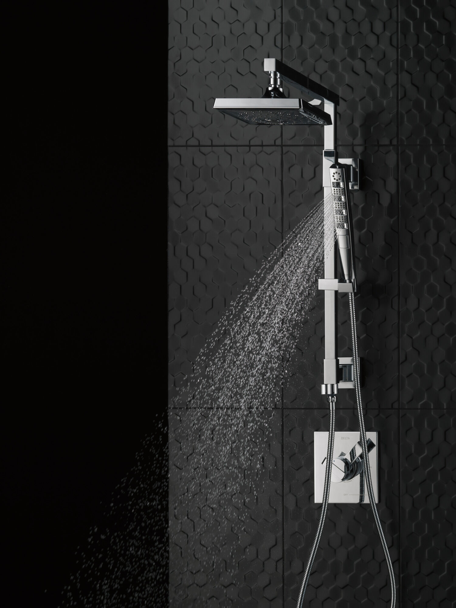 H2Okinetic® Ручной душ с 4 режимами Delta Faucet 59140-CZ-PK - Вид №6