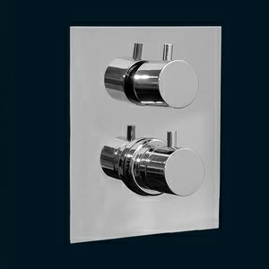 Встроенный термостат для душа с 3 выходами 15.318C  MAIER HYDROTERAPIA