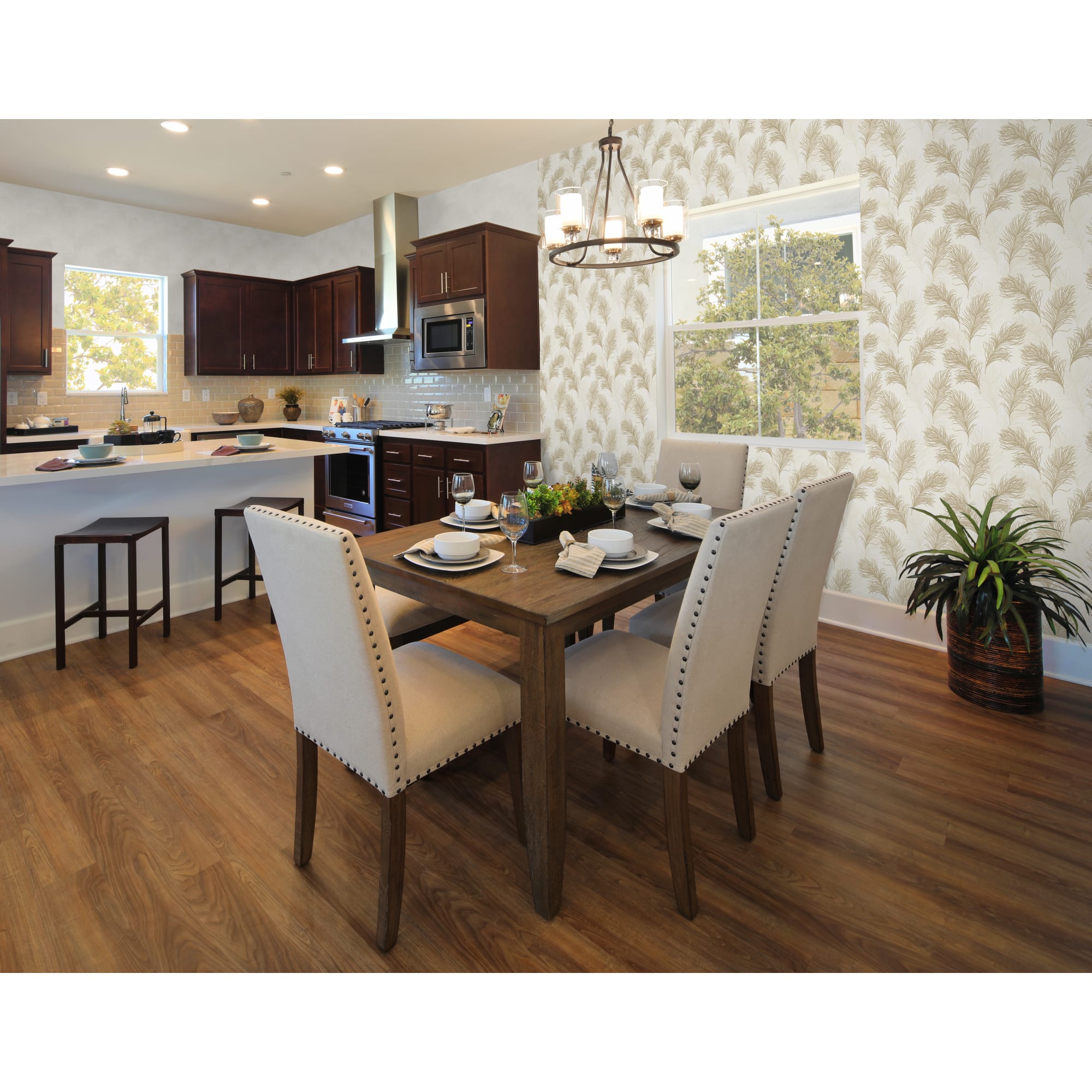 82107868 Обои флизелиновые белые 1.06 м 168173-00 Индиго Santreyd - Вид №3