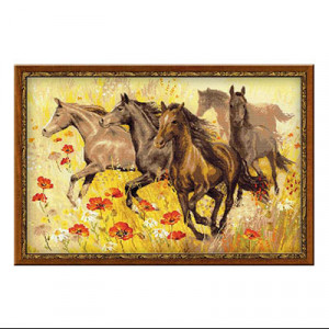 1064 Набор для вышивания Табун лошадей 60 х 40 см RIOLIS Сотвори Сама