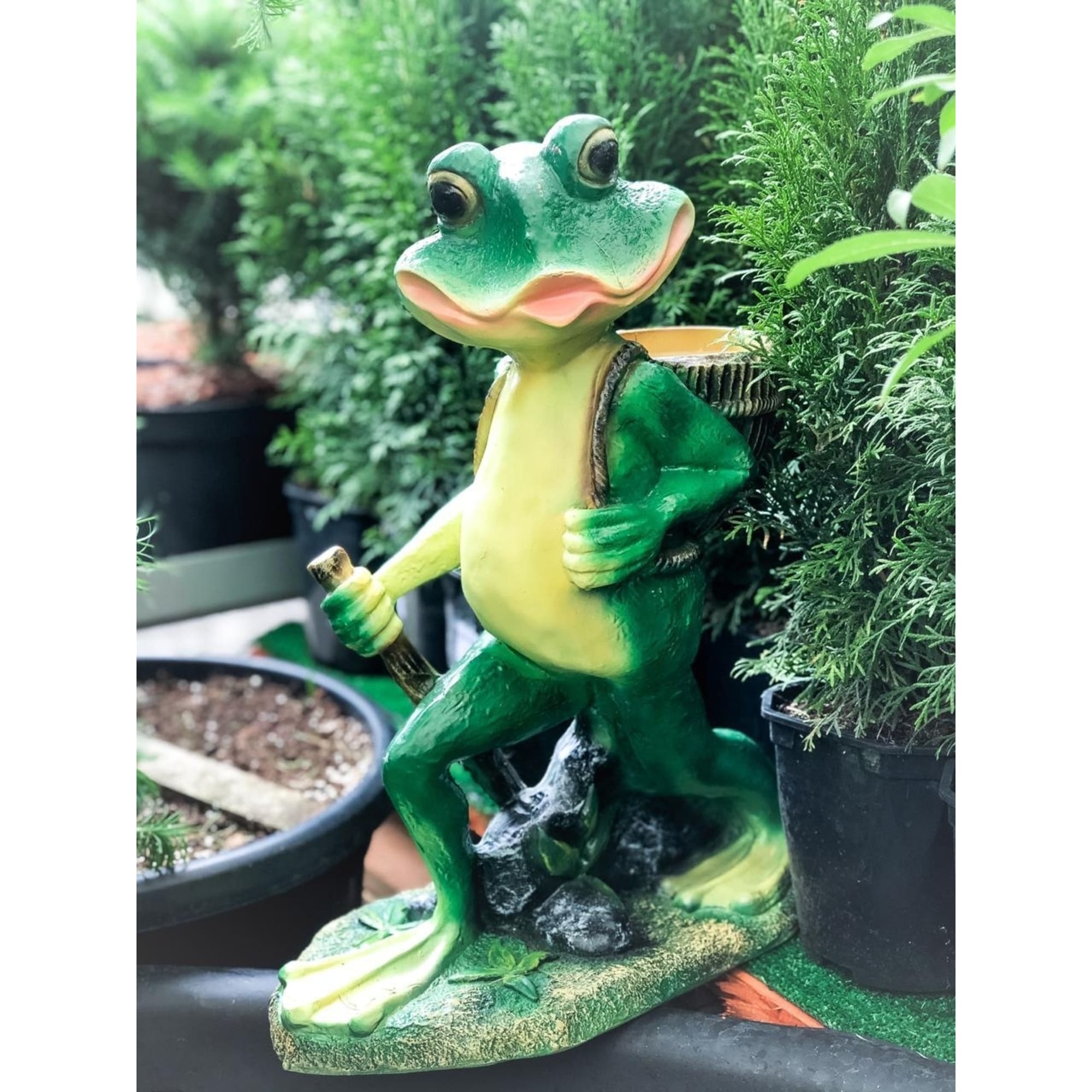 82563147 Фигура садовая Лягушонок с рюкзаком 48 см Santreyd  - Вид №3