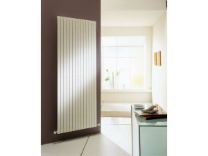 Настенный полотенцесушитель из углеродистой стали с горячей водой