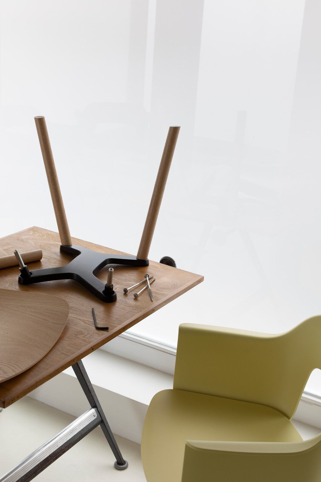 Полипропиленовый стул с подлокотниками с открытой спинкой Hay макет ARCH-00062765 - Вид №13