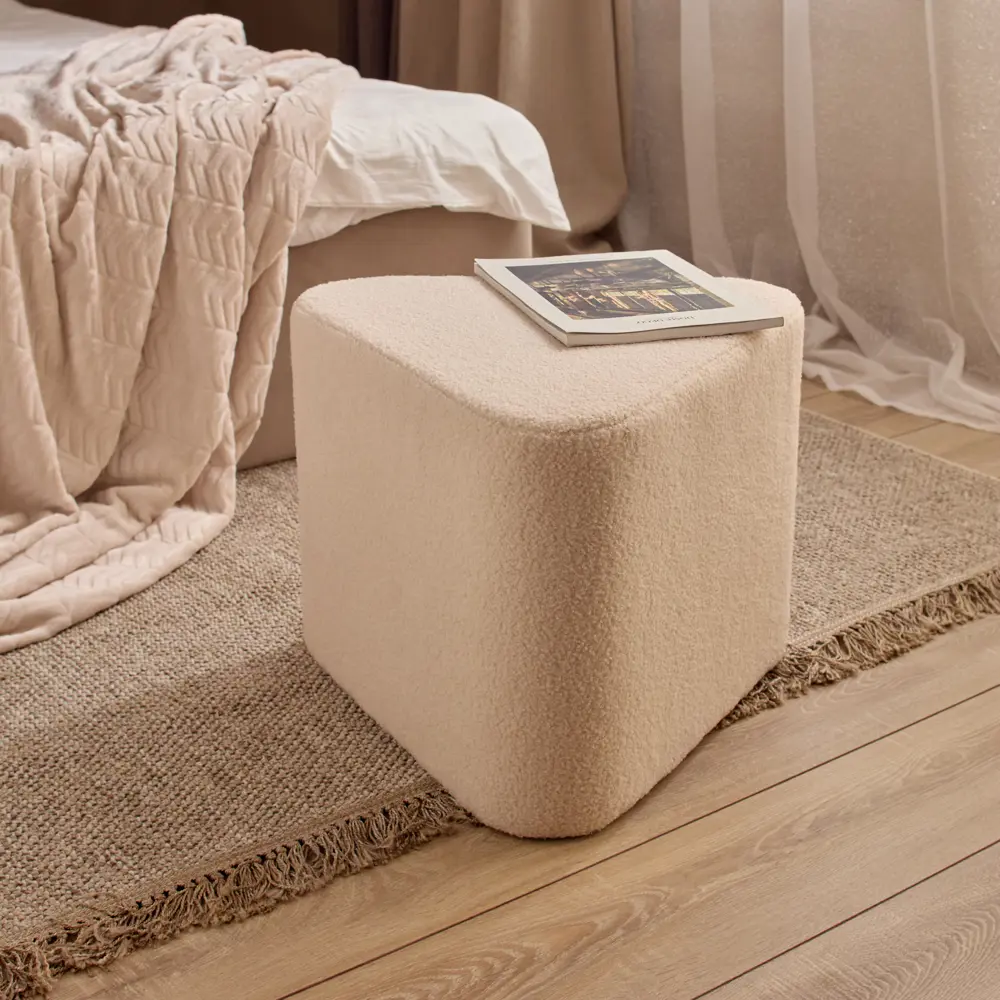 Santreyd Пуф треугольный букле молочно-кремовый 45×38 см 89392878 STLM-1465852 - Вид №3