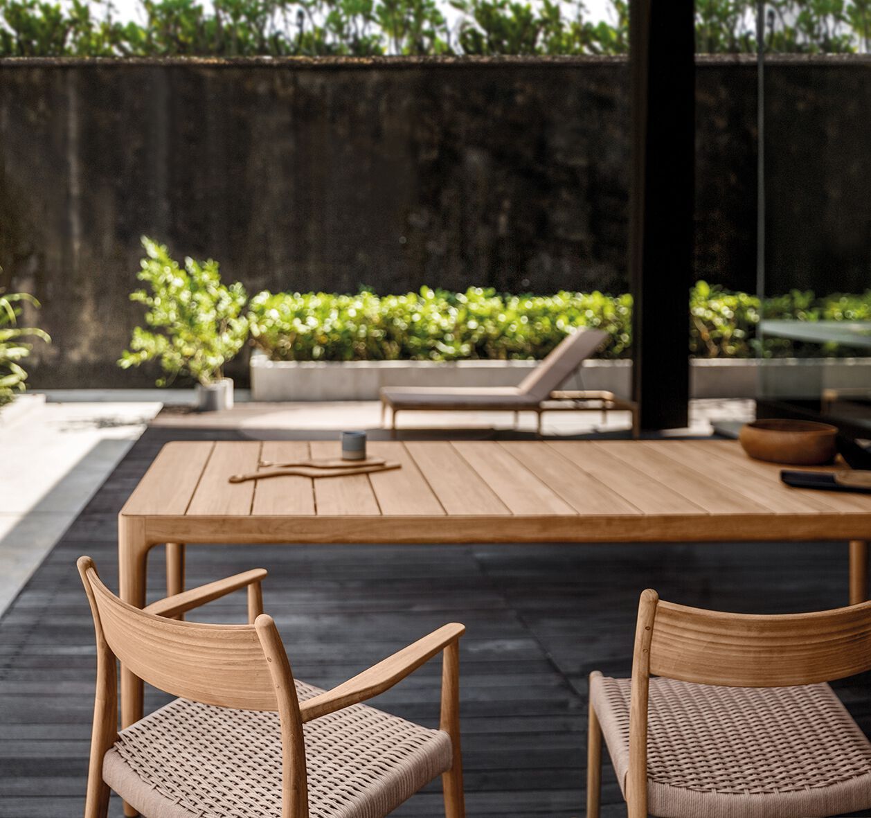 Стул для сада из тикового дерева с подлокотниками Gloster ARCH-00106435 - Вид №7