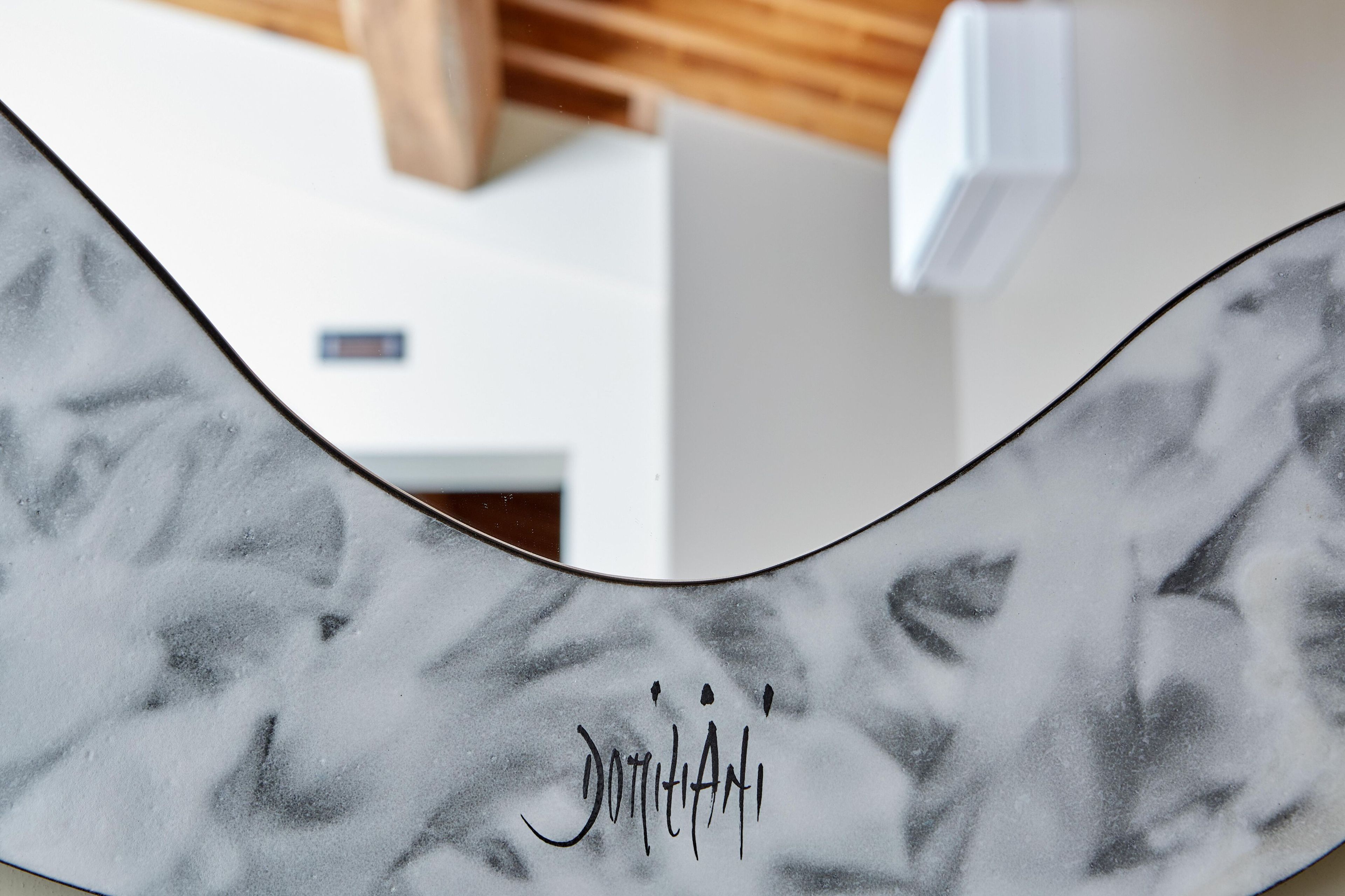 Настенное зеркало из фаянсовой лавы DOMIZIANI NUVOLA ARCH-00122319 - Вид №1