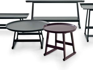 Журнальный столик из дуба