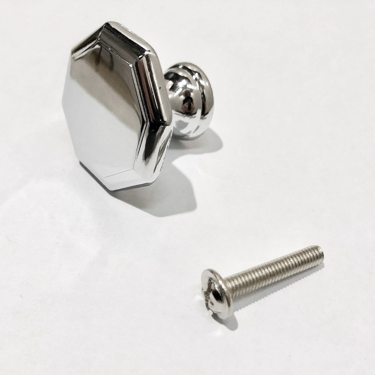 Прикроватная тумбочка дизайнерская зеркальная "Самили" GRAUM  304060 Зеркальный  - Вид №3