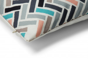 2000983191809 Подушка Amiee 45x45 мультиколор GUDEE