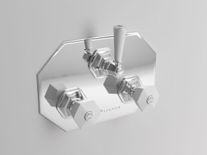 Смеситель для душа с 3 отверстиями и переключателем с пластиной