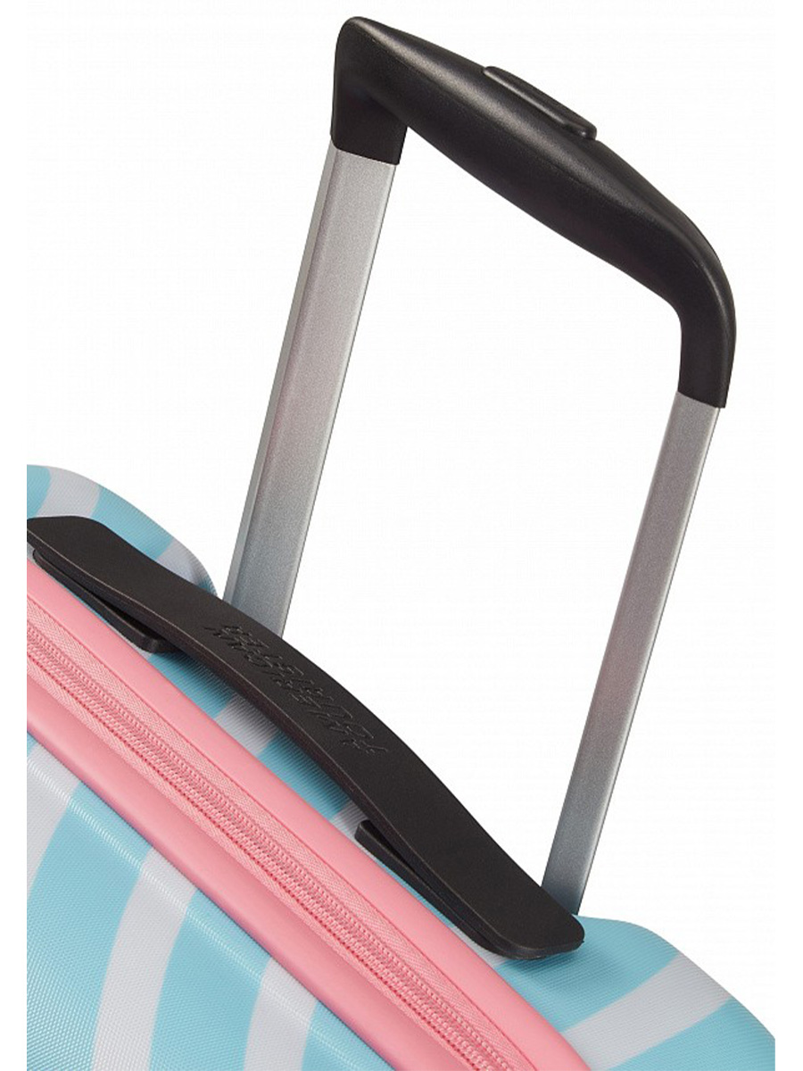 31C-80001 Чемодан 31C*001 Spinner 55/20 American Tourister Wavebreaker Disney Comics  - Вид №7
