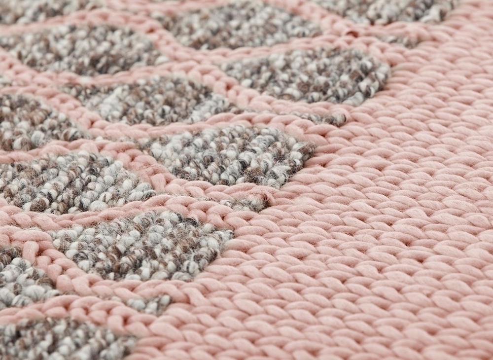 028926 Подушка Rhombus Pink GAN Mangas Space  - Вид №1