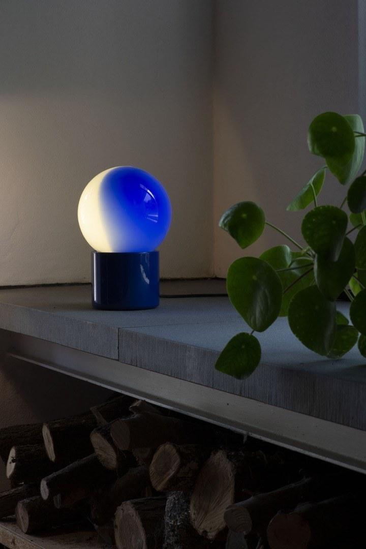 Martinelli Luce Настольная лампа из опалового стекла  820  - Вид №3