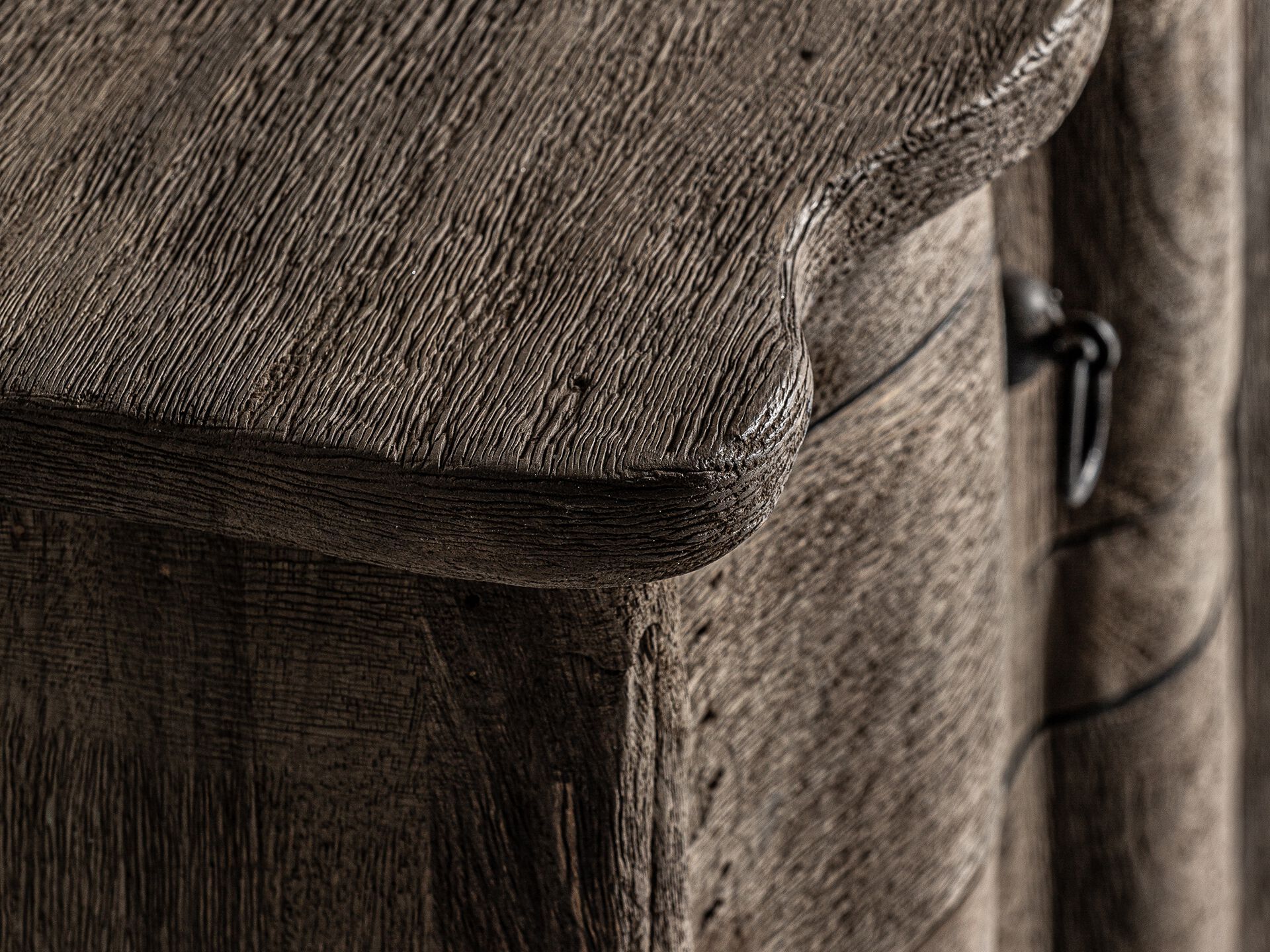 Тумбочка из манго с ящиками Vical Home Munguia ARCH-00113798 - Вид №4