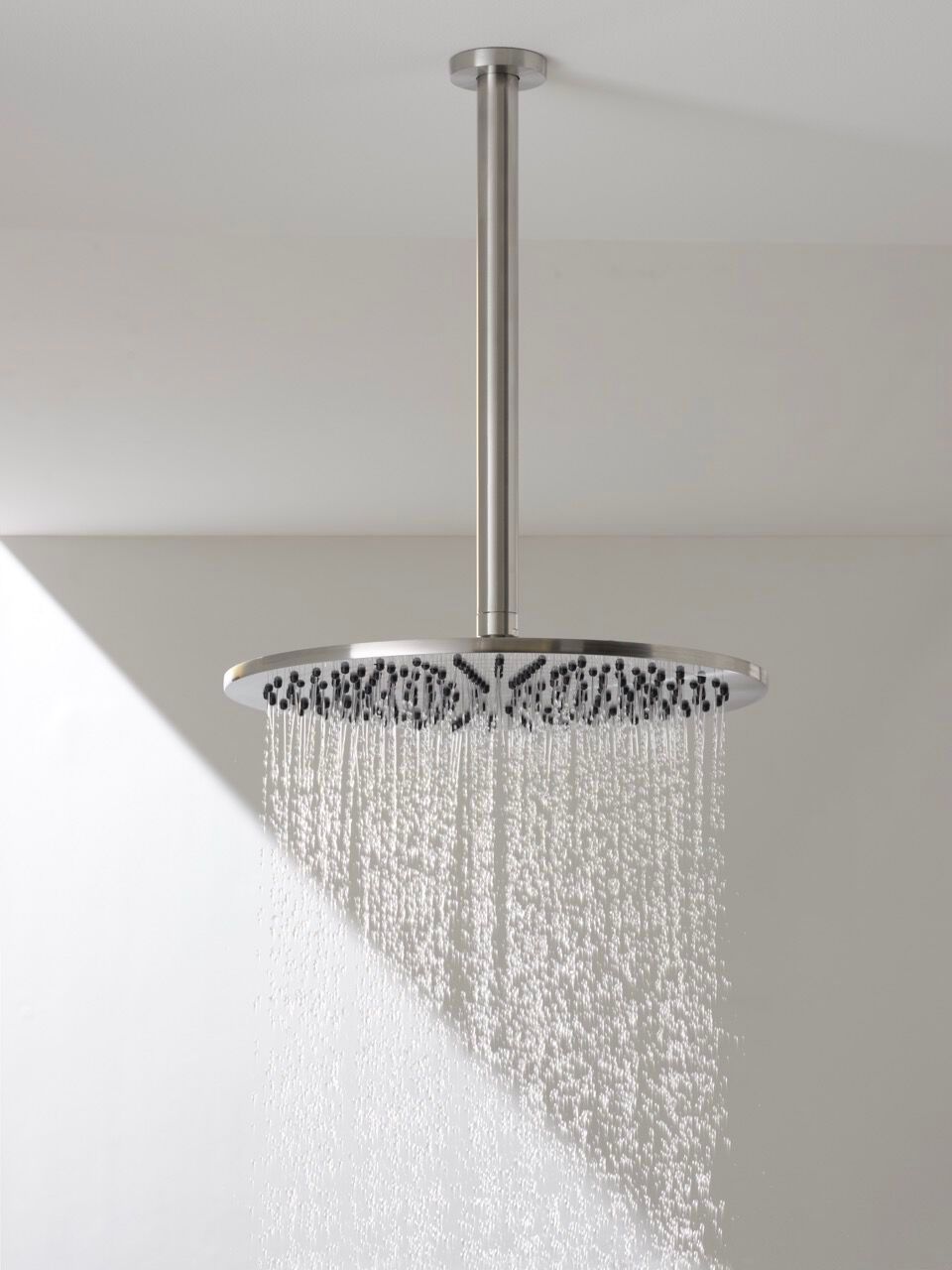 Круглая потолочная душевая головка из нержавеющей стали с кронштейном BEAMTECH BRISTOL BRIT300 ARCH-00059293 - Вид №1