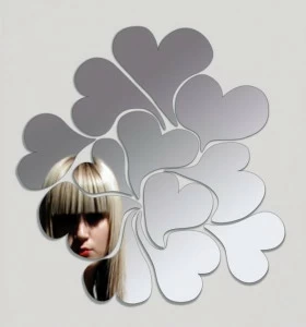 Moustache Настенное зеркало Narcisse