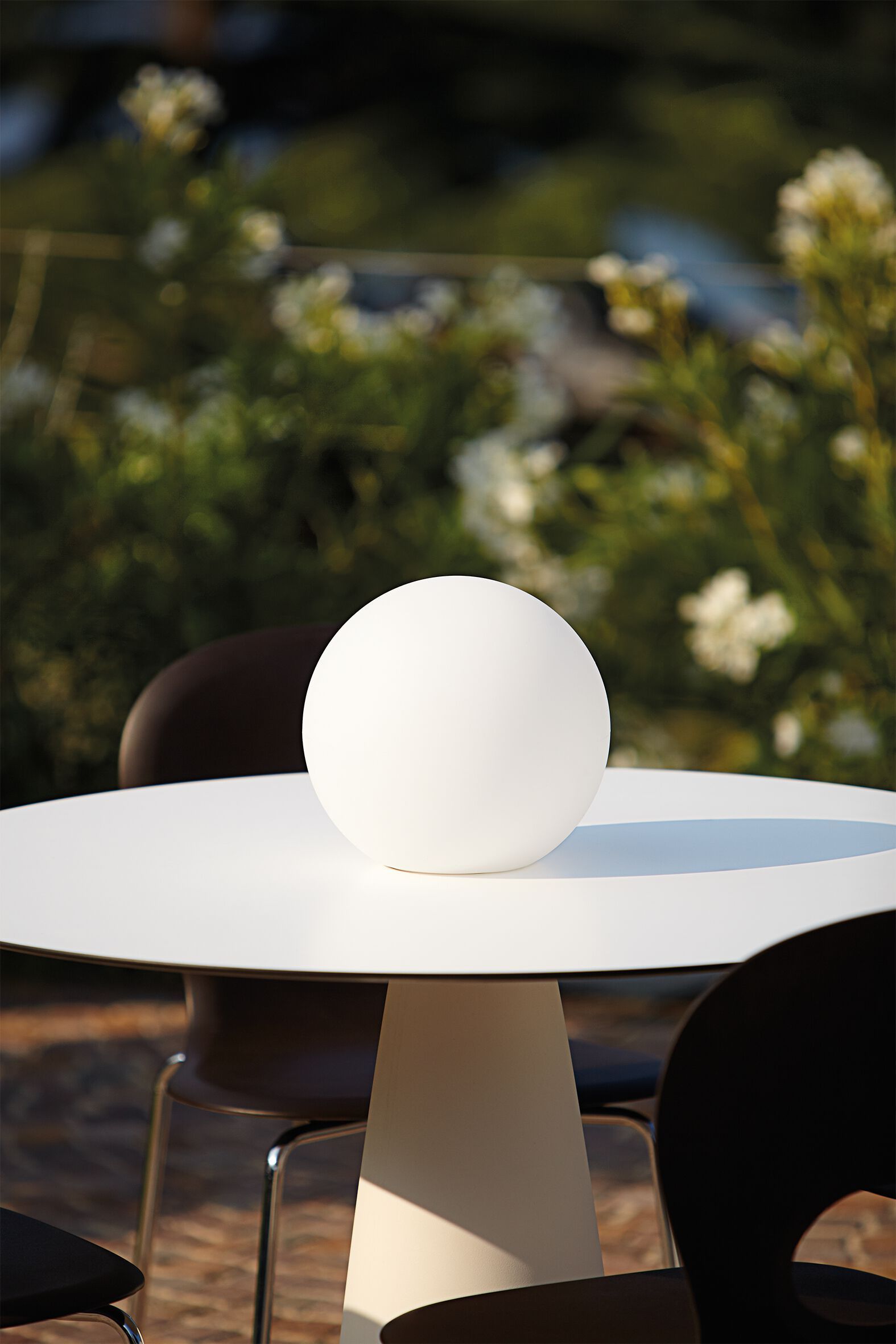 Наружная настольная лампа из полиэтилена In Stock слайд ARCH-00064813 - Вид №3