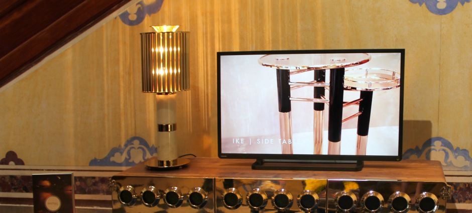 005053 Настольная лампа Donna Delightfull 