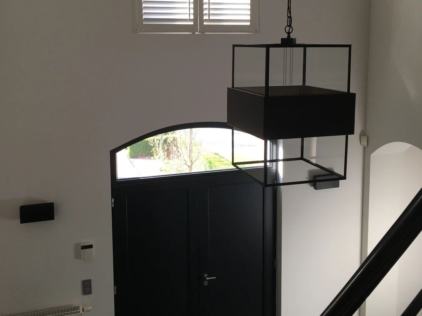 Латунный подвесной светильник Authentage Lighting Q-Bri ARCH-00110852 - Вид №1