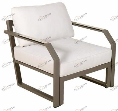 Les jardins Олефиновое кресло с подлокотниками Xenah Xees360