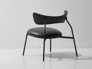 Кожаное кресло