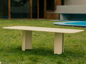 Металлический стол