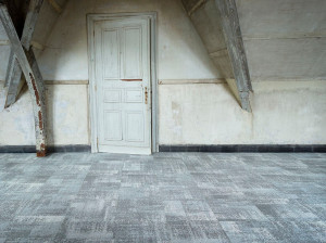 Однотонный ковер из синтетического волокна