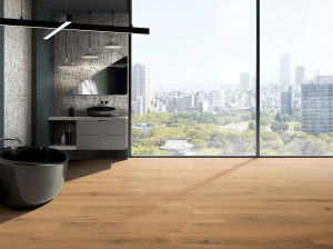 Пол из керамогранита под дерево