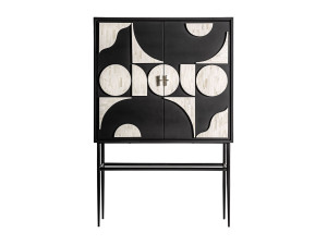 Деревянный сервант