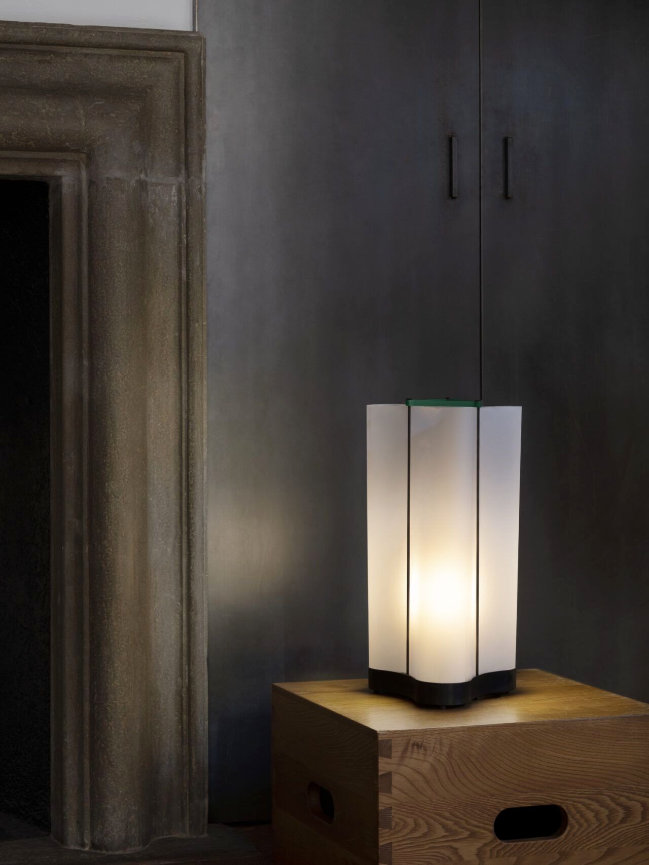 Настольная лампа с регулируемой яркостью NEMO LAMPE CABANON ARCH-00153389 - Вид №1