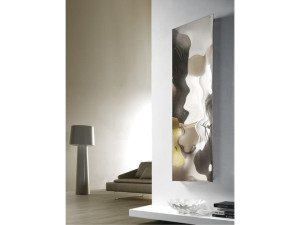 Вертикальный полотенцесушитель из полированной стали