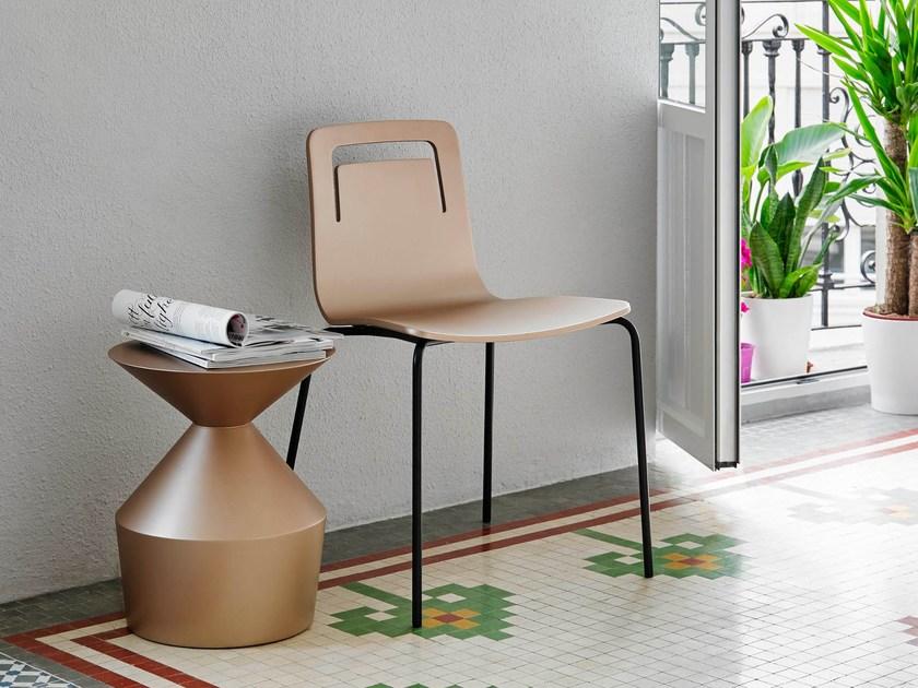 Viccarbe Штабелируемый тканевый стул с подлокотниками Klip sun-id-1477824 - Вид №7