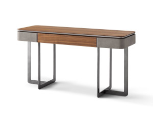 Туалетная консоль из орехового дерева с ящиками