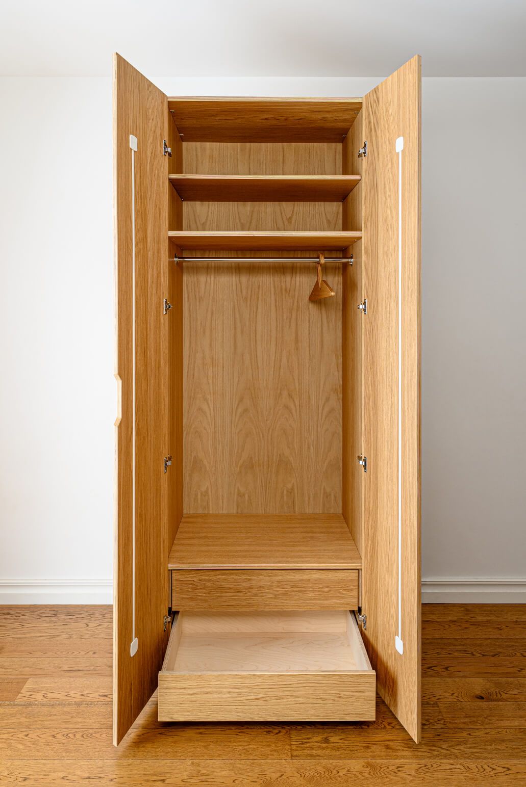 Шкаф из дерева Radis Noble ARCH-00009695 - Вид №2