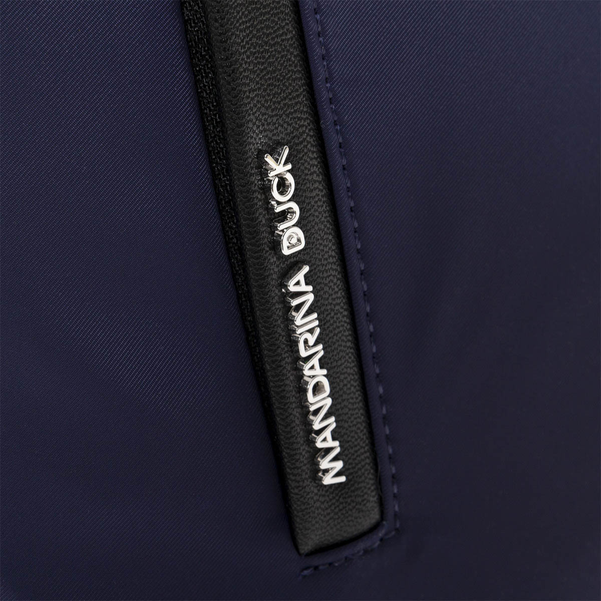 VCT08-20Q Рюкзак VCT08 Backpack Mandarina Duck Hunter  - Вид №3