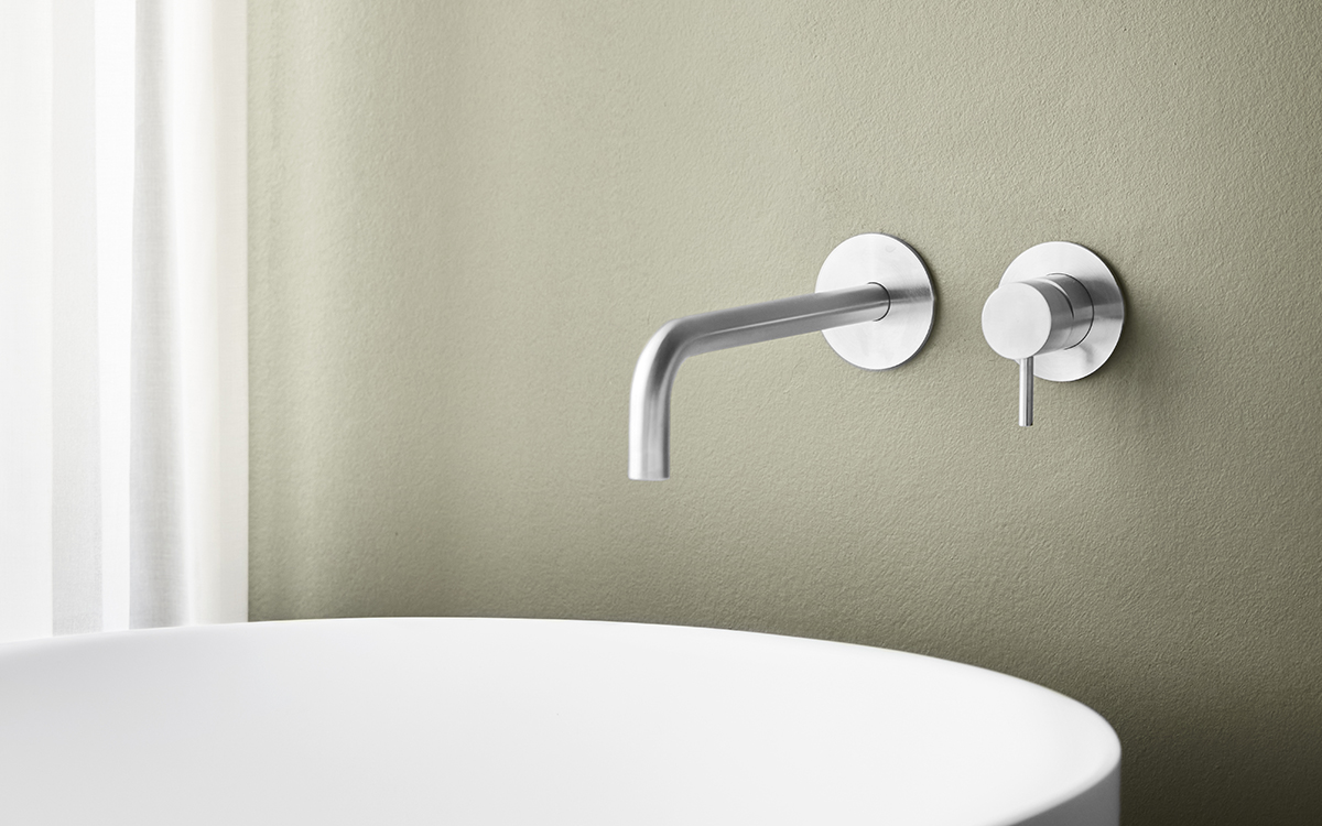 QT3100-250SM Смеситель настенный 250 ммd line Qtoo  - Вид №1