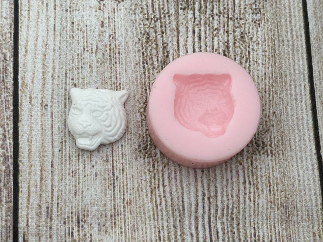 11362 Молд №1610 силикон Тигры HobbyPage 