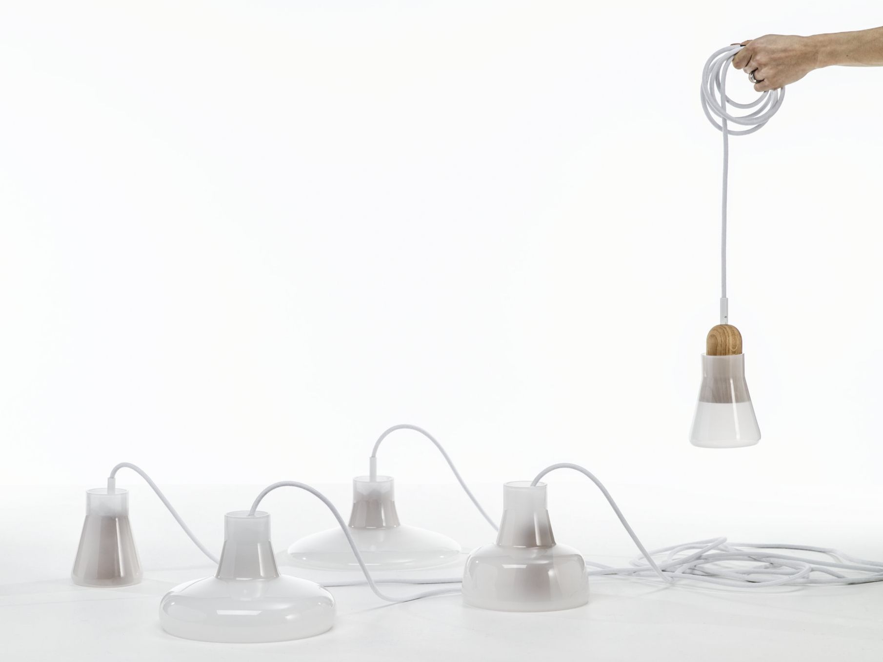 Подвесной светильник из дутого стекла с регулируемой яркостью BROKIS Тени ARCH-00150384 - Вид №5