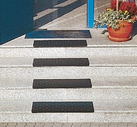 Резиновый технический коврик