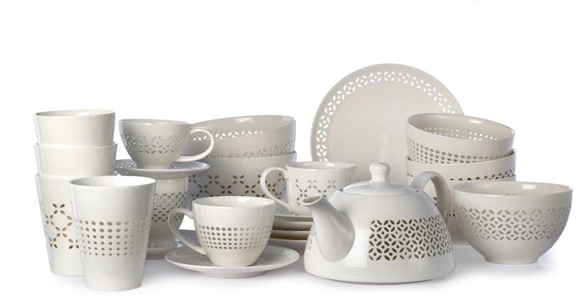 Pols Potten Набор фарфоровых чашек с блюдцем Pierced 230-400-470  - Вид №6