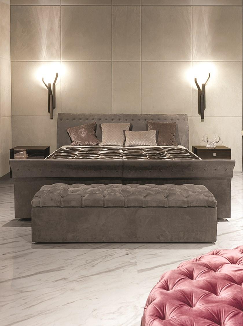 Longhi Двуспальная кровать из ткани с мягким изголовьем Loveluxe 2015 – regency collection W 830 - Вид №1