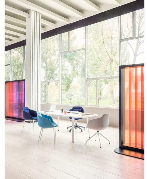 MDD Стул на козелке из ткани с подлокотниками Ultra Ufp7 - Вид №3