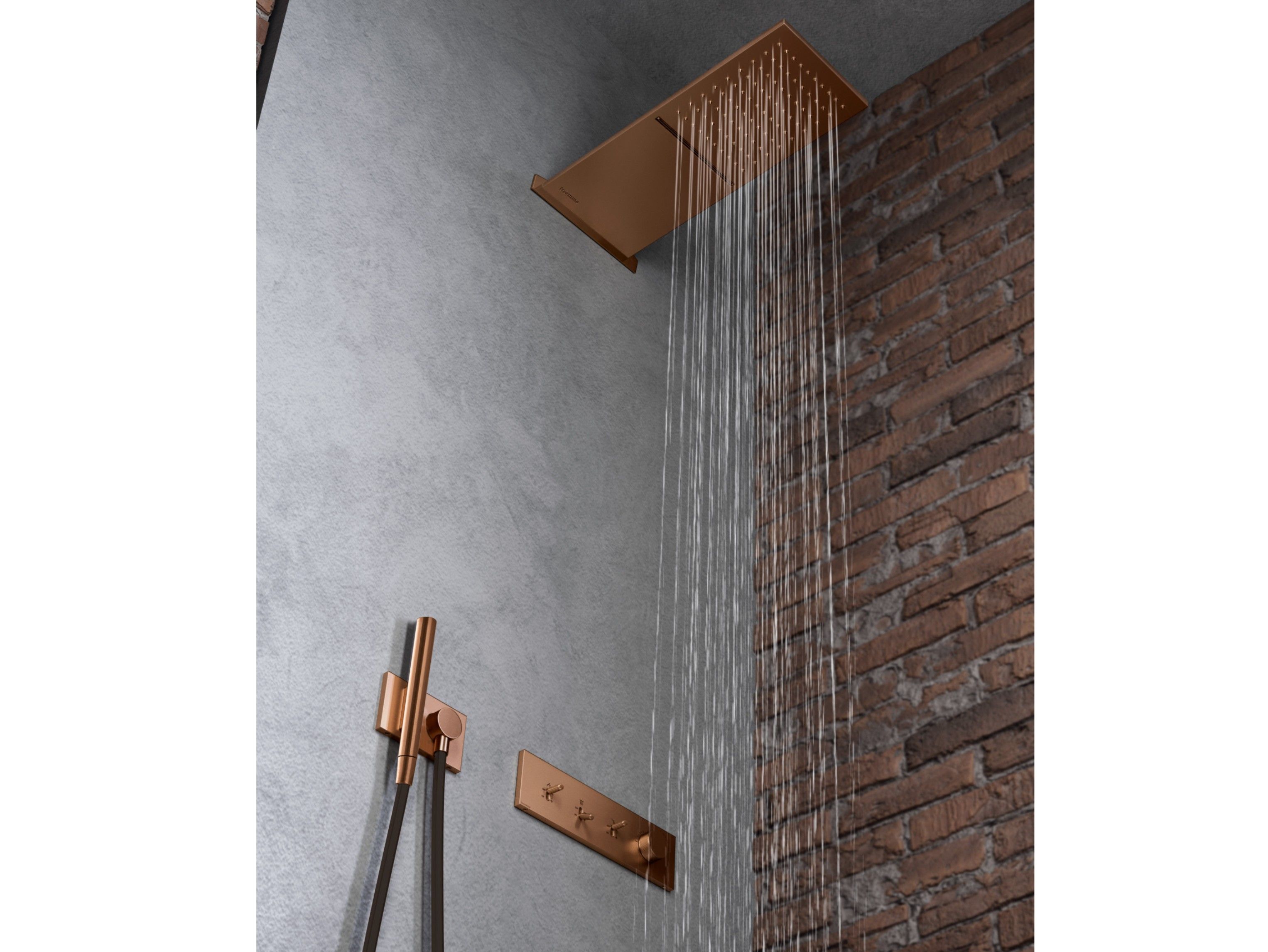 Латунный утопленный термостатический набор для душа с ручным душем Rubinetterie Treemme Watt ARCH-00141132